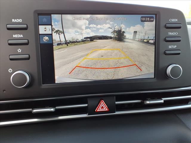 used 2025 Hyundai Elantra car