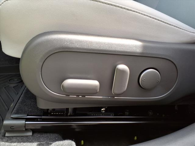 new 2025 Hyundai Kona car, priced at $29,784