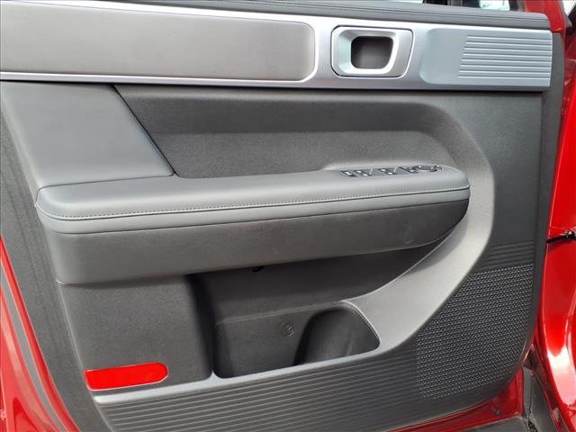 used 2025 Hyundai Santa Fe car, priced at $38,516