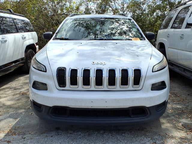 used 2016 Jeep Cherokee car, priced at $5,957