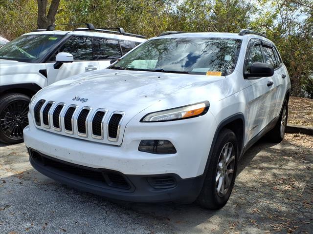 used 2016 Jeep Cherokee car, priced at $5,957