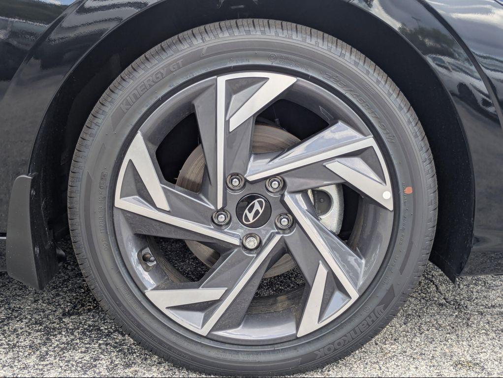 new 2026 Hyundai Elantra car, priced at $28,135
