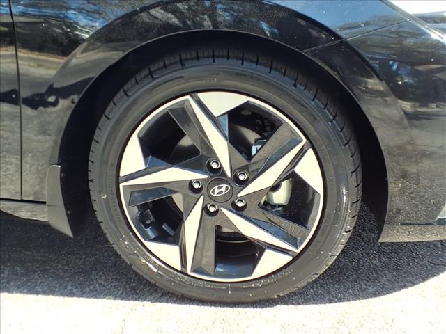used 2023 Hyundai Elantra car, priced at $20,487