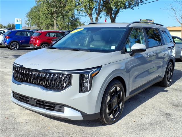 used 2025 Kia Carnival car, priced at $35,961