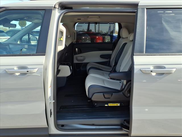 used 2025 Kia Carnival car, priced at $35,961