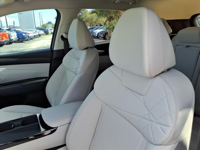 new 2026 Hyundai TUCSON Hybrid car, priced at $35,498