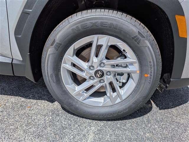 new 2026 Hyundai Tucson car, priced at $30,414