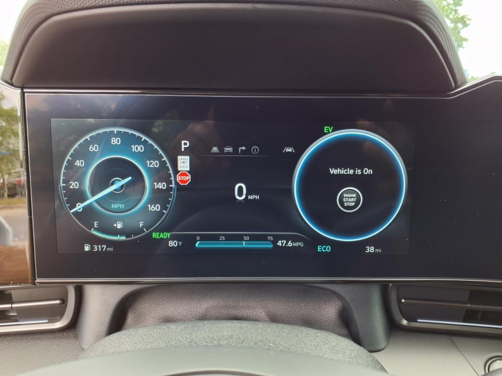 new 2025 Hyundai ELANTRA HEV car, priced at $21,277