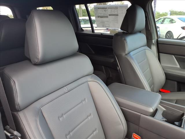 new 2026 Hyundai SANTA FE HEV car, priced at $49,553