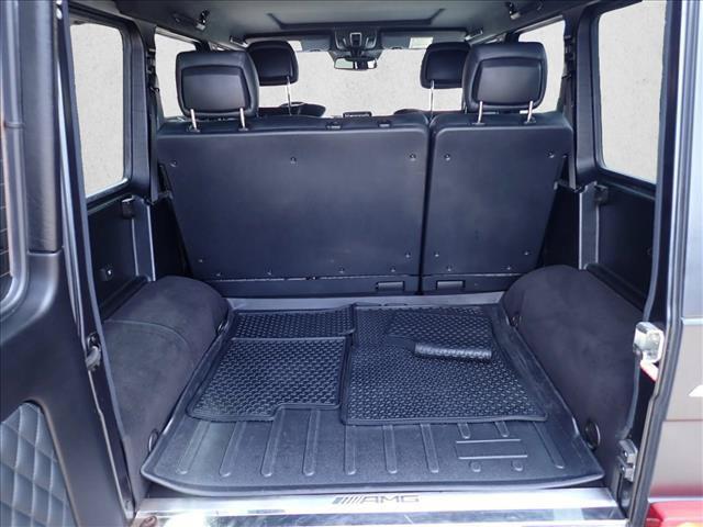Mercedes-Benz G-Class view 9
