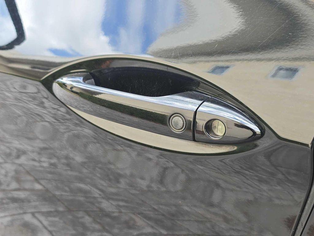 used 2018 Honda Clarity Plug-In Hybrid car, priced at $13,750