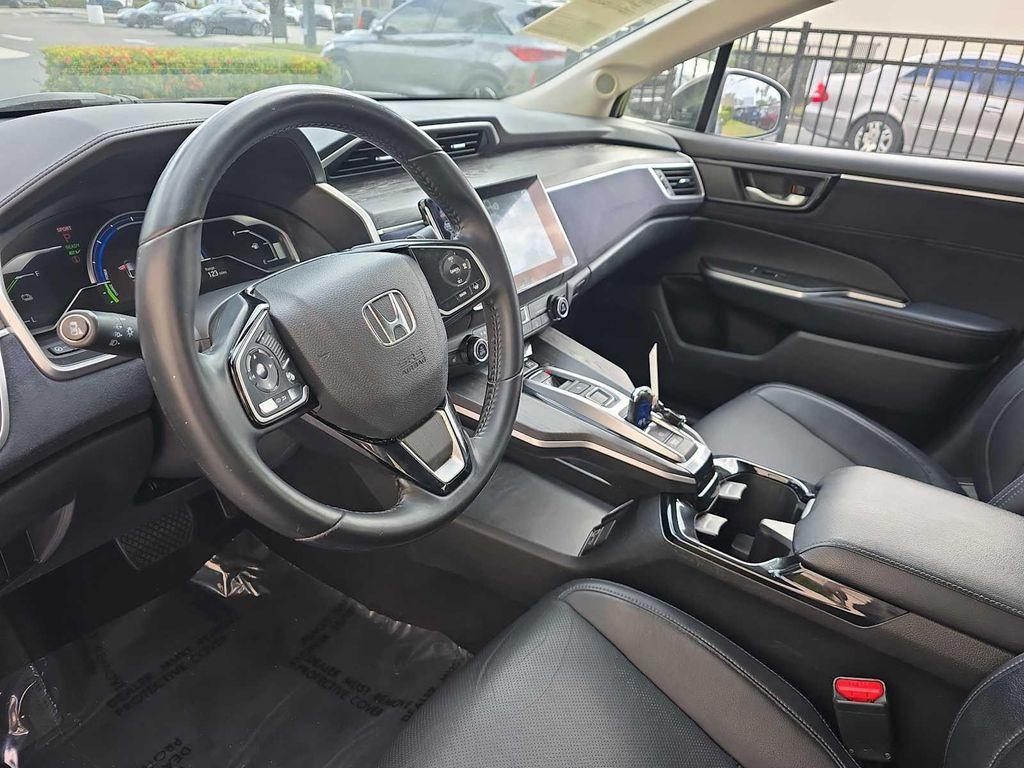 used 2018 Honda Clarity Plug-In Hybrid car, priced at $13,750