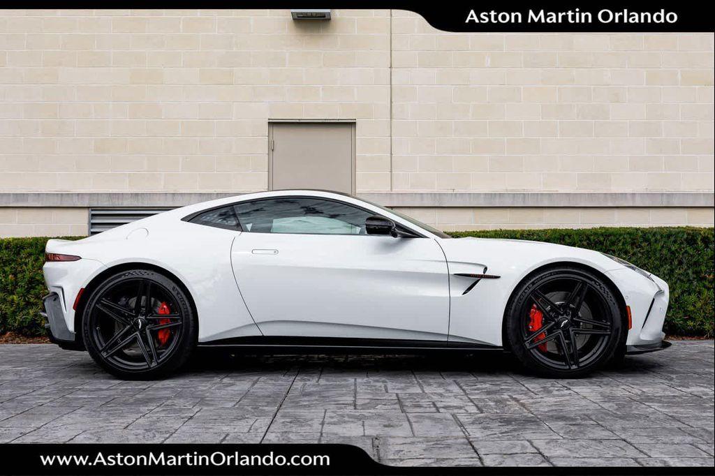 used 2025 Aston Martin Vantage car, priced at $203,900