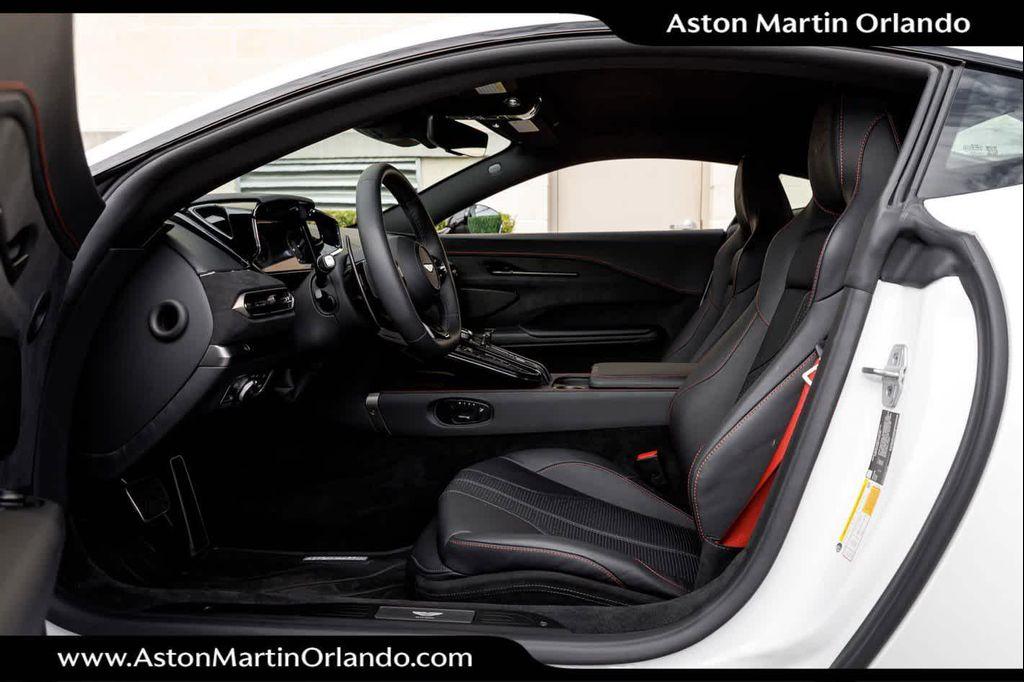 used 2025 Aston Martin Vantage car, priced at $203,900