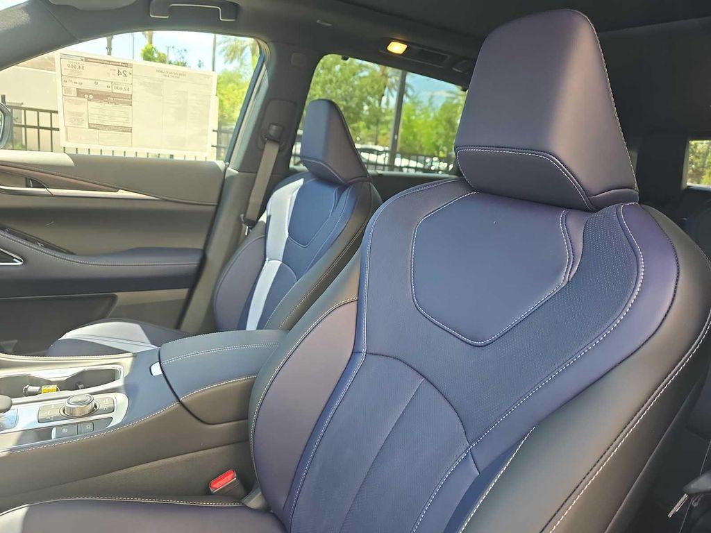 new 2026 INFINITI QX60 car, priced at $66,180