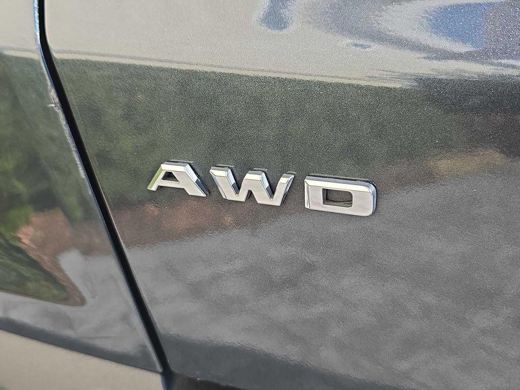 used 2020 Cadillac XT5 car, priced at $18,700