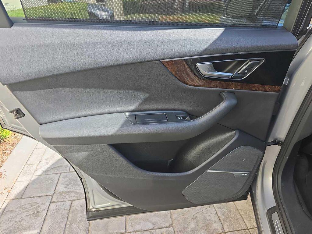 used 2018 Audi Q7 car, priced at $15,900