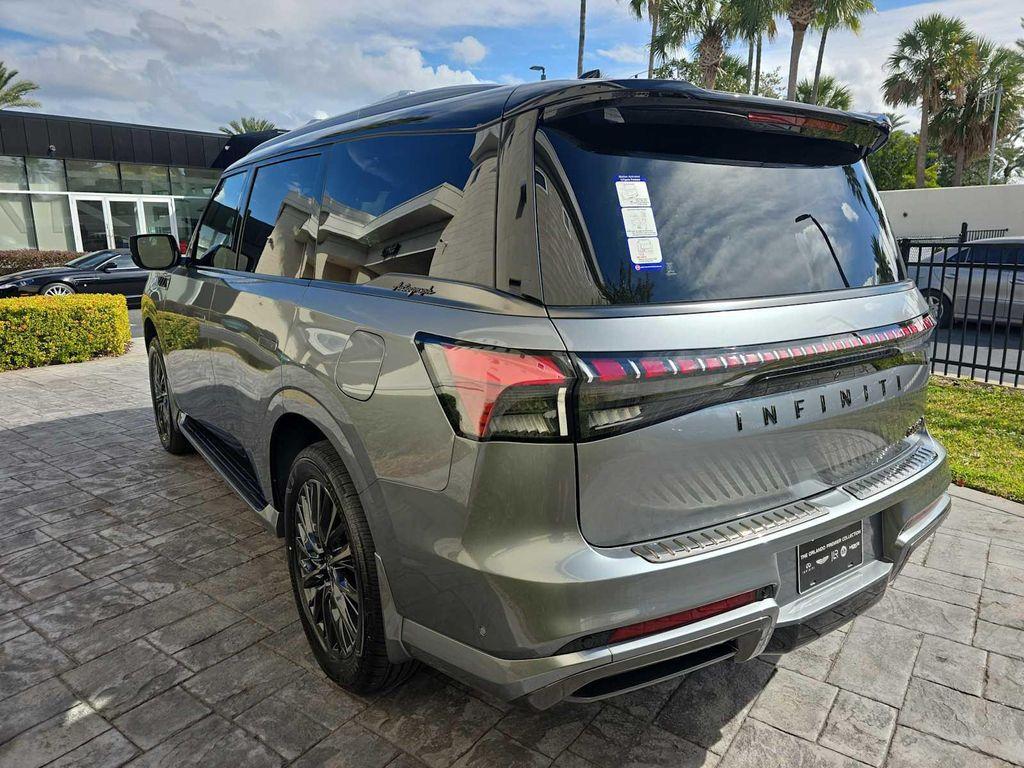 new 2026 INFINITI QX80 car, priced at $109,870