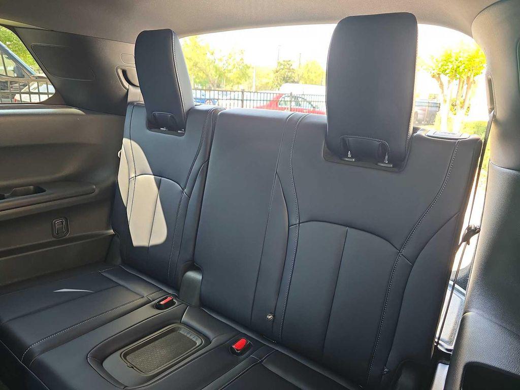 used 2026 INFINITI QX60 car, priced at $48,900