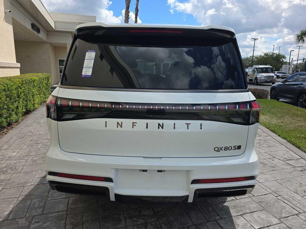 new 2026 INFINITI QX80 car, priced at $105,040