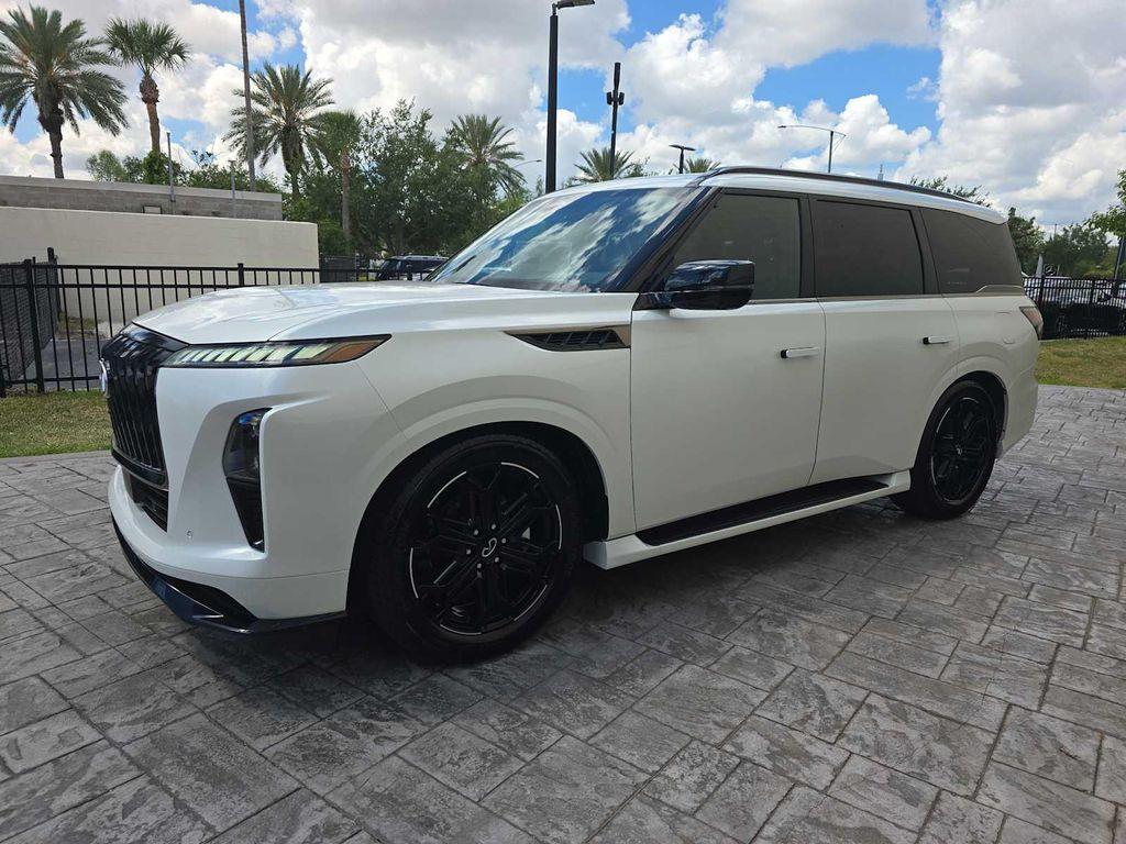 new 2026 INFINITI QX80 car, priced at $105,040