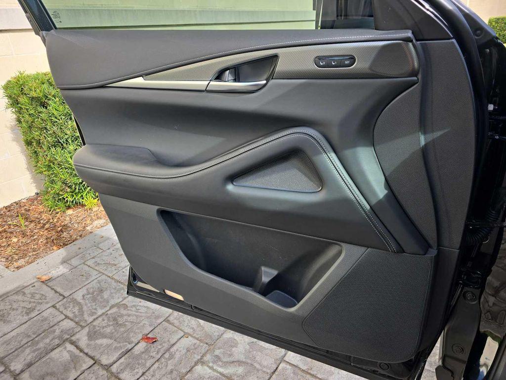 used 2024 INFINITI QX60 car, priced at $38,500