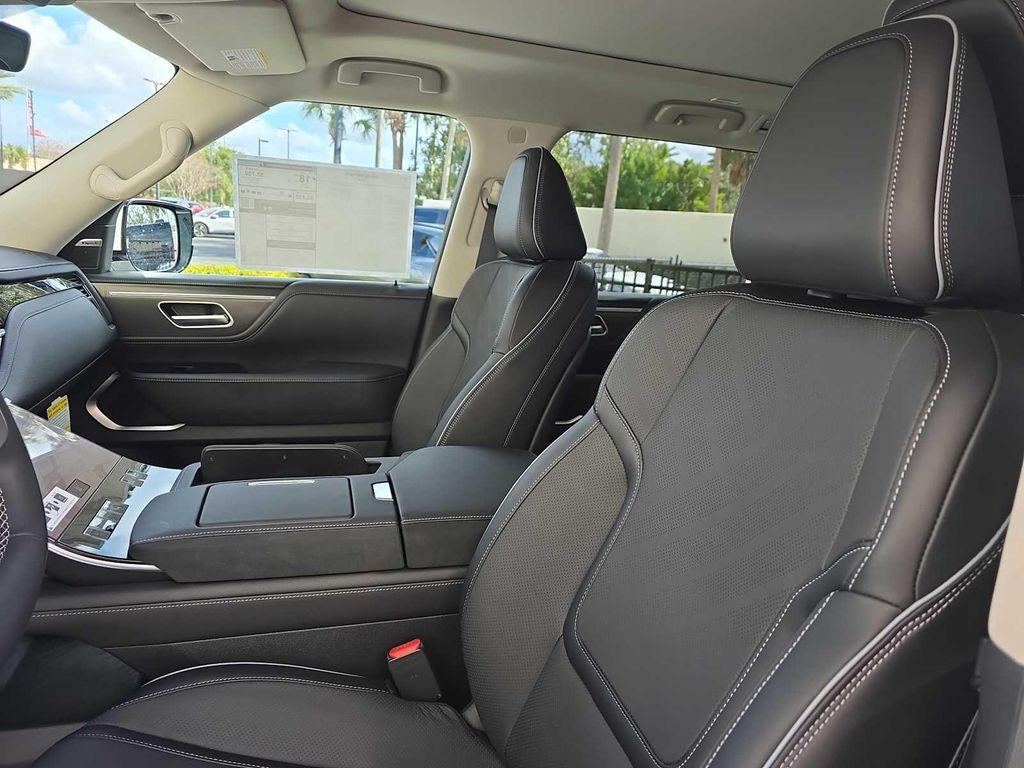 new 2026 INFINITI QX80 car, priced at $95,380