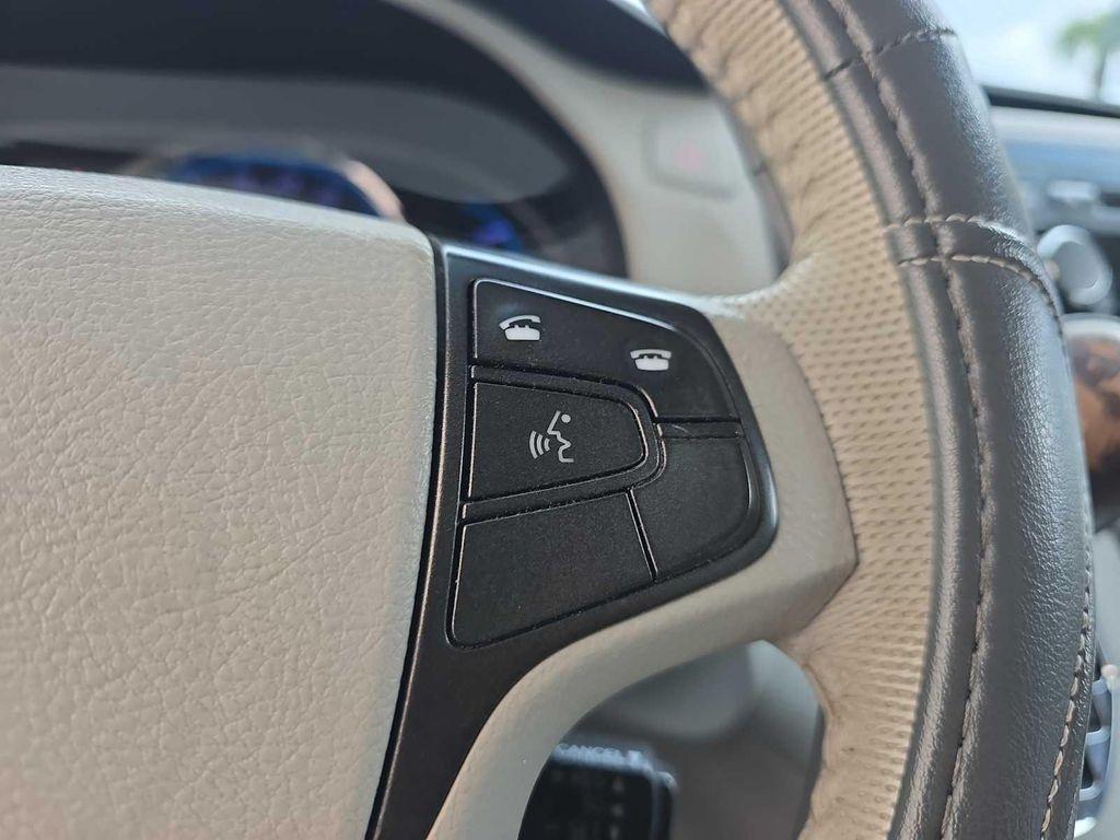 used 2014 Toyota Sienna car, priced at $11,900