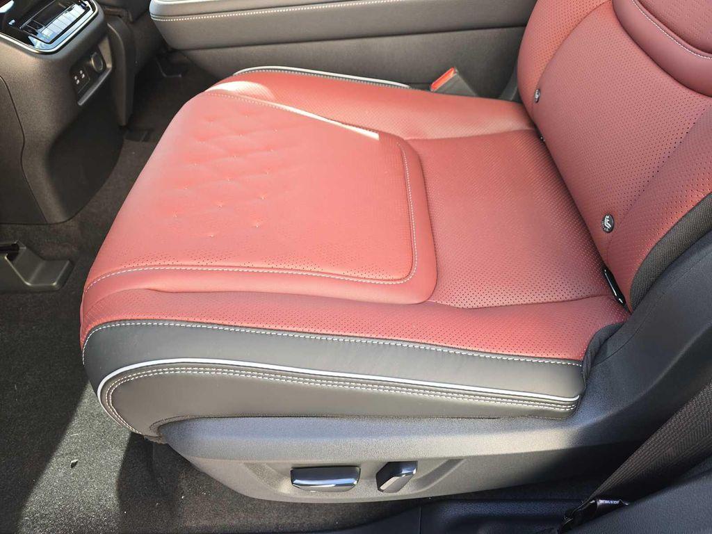 new 2026 INFINITI QX80 car, priced at $109,655