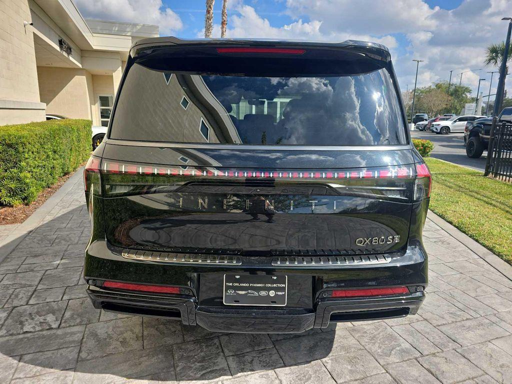 new 2026 INFINITI QX80 car, priced at $91,796