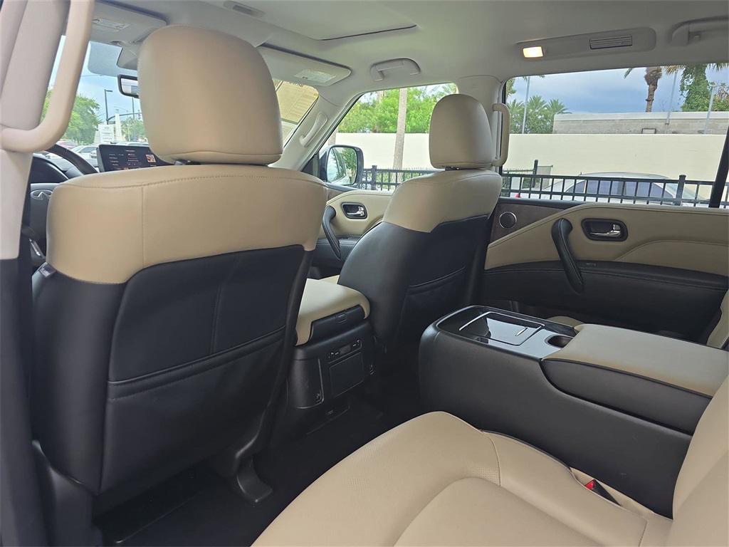 2023 Moonstone White INFINITI QX80