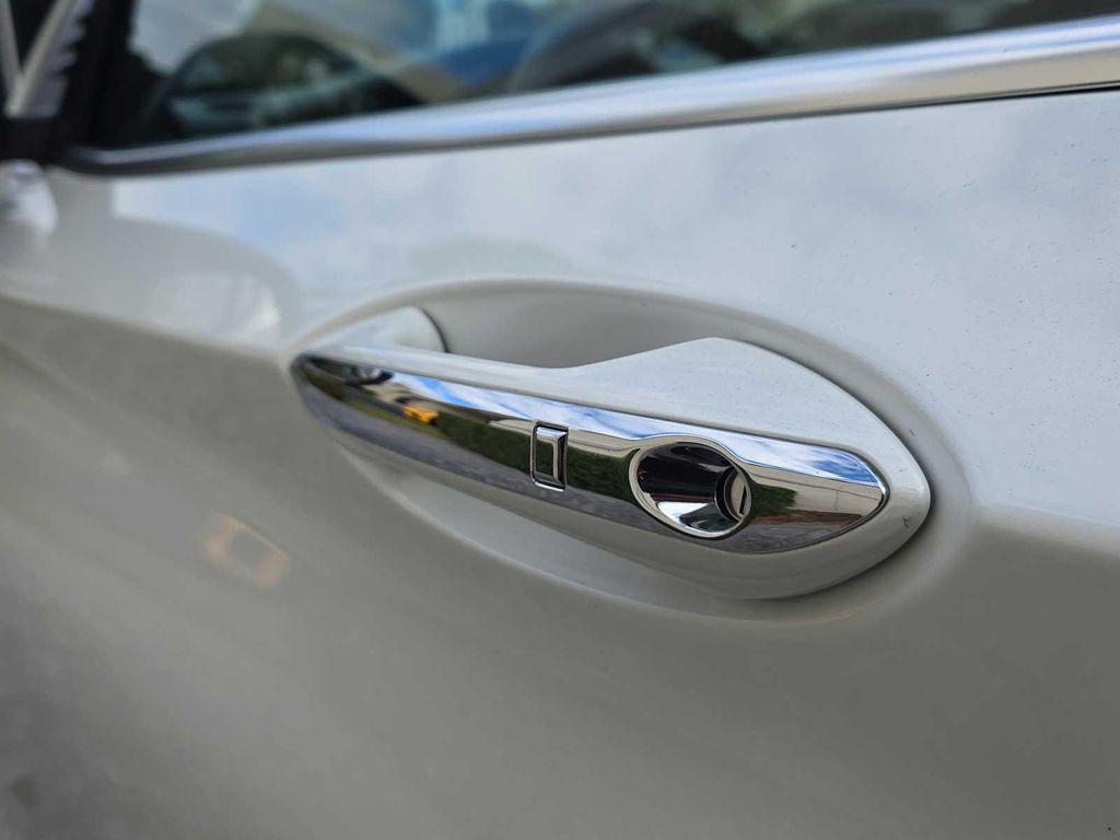 used 2025 INFINITI QX55 car, priced at $36,900