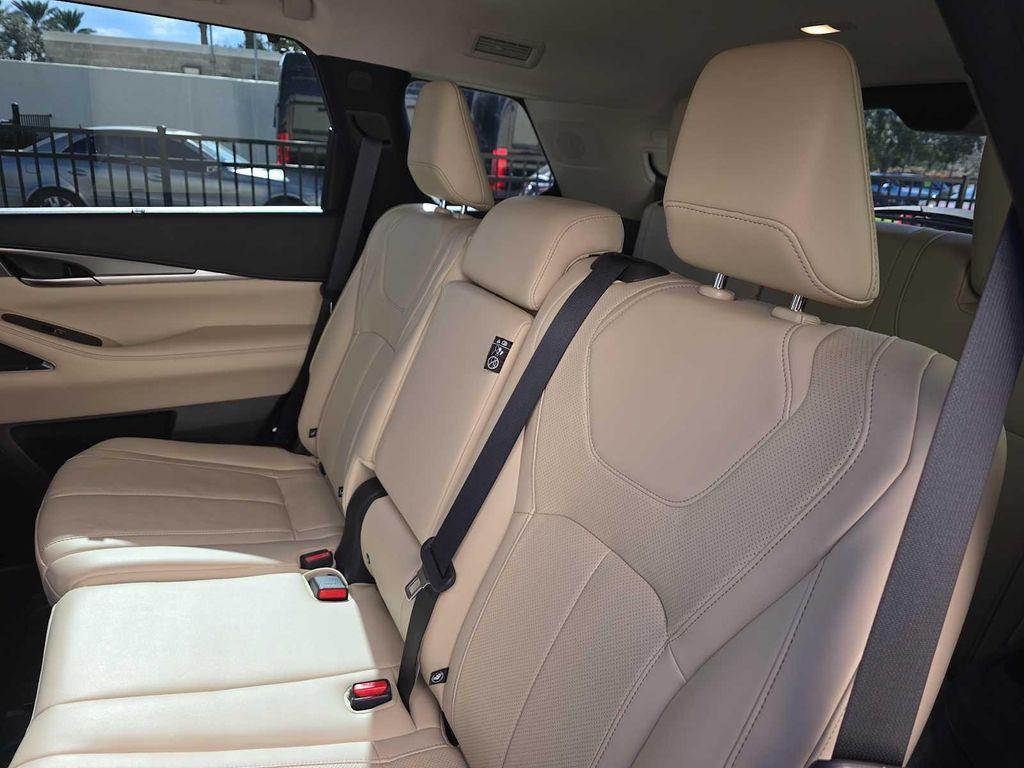 used 2023 INFINITI QX60 car, priced at $36,900