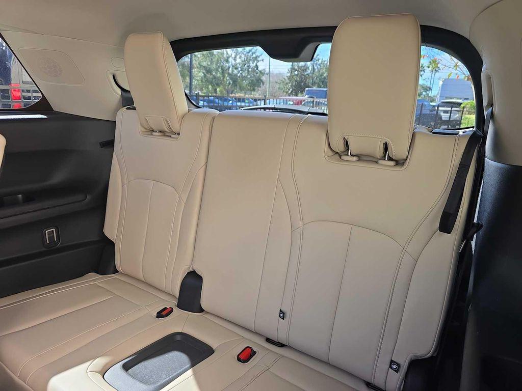 used 2023 INFINITI QX60 car, priced at $36,900