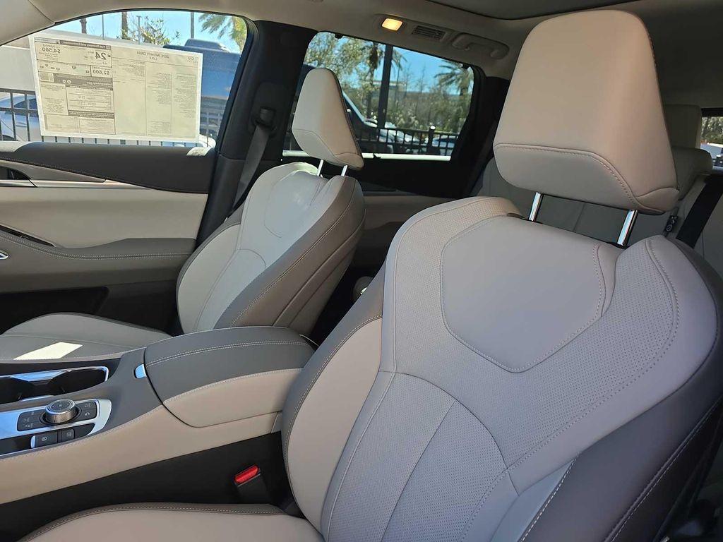 new 2026 INFINITI QX60 car, priced at $51,700