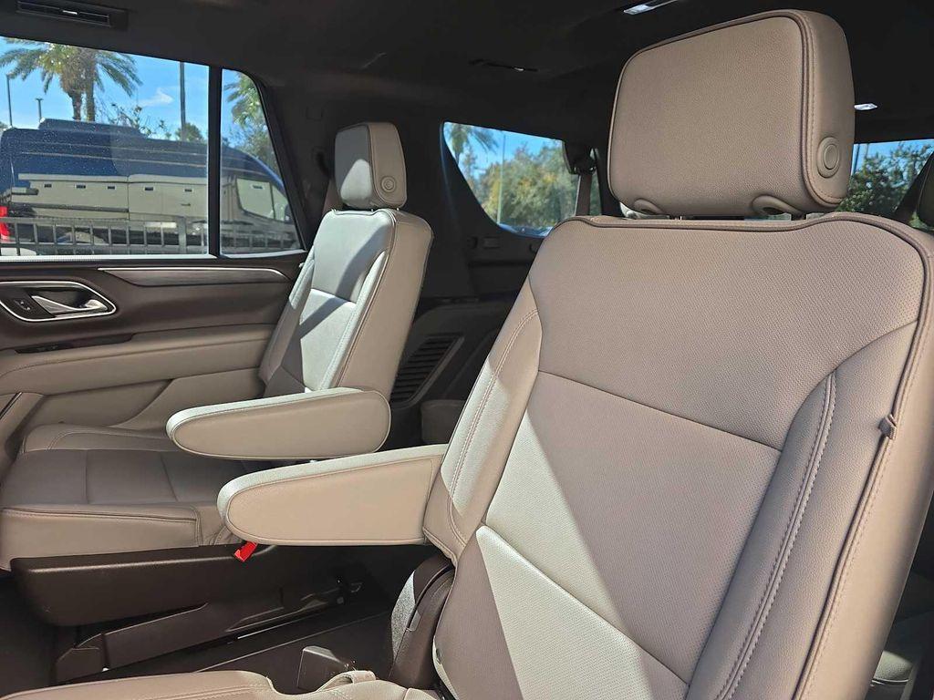 used 2023 GMC Yukon car, priced at $48,900