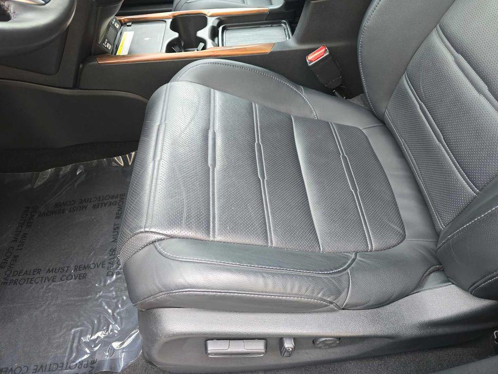 used 2021 Honda CR-V car, priced at $24,900