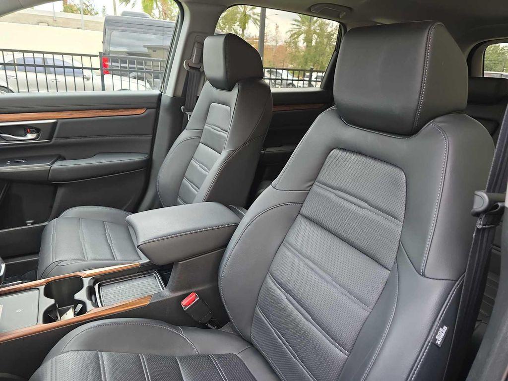 used 2021 Honda CR-V car, priced at $24,900