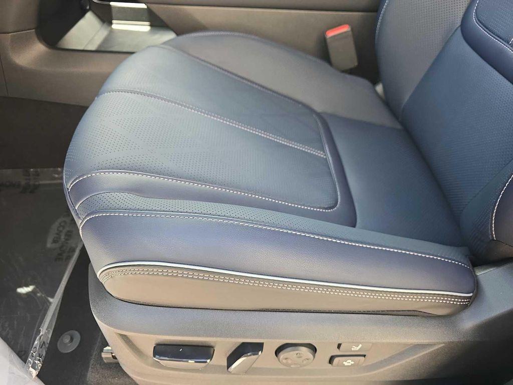 new 2026 INFINITI QX80 car, priced at $104,835