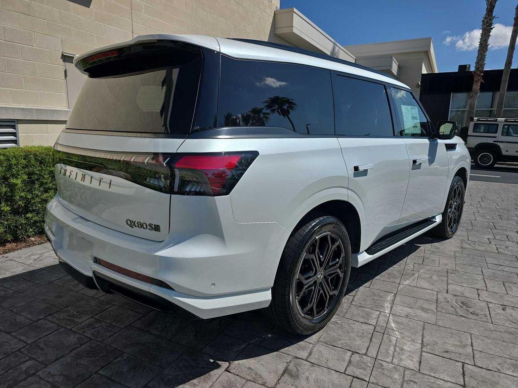 new 2026 INFINITI QX80 car, priced at $105,040