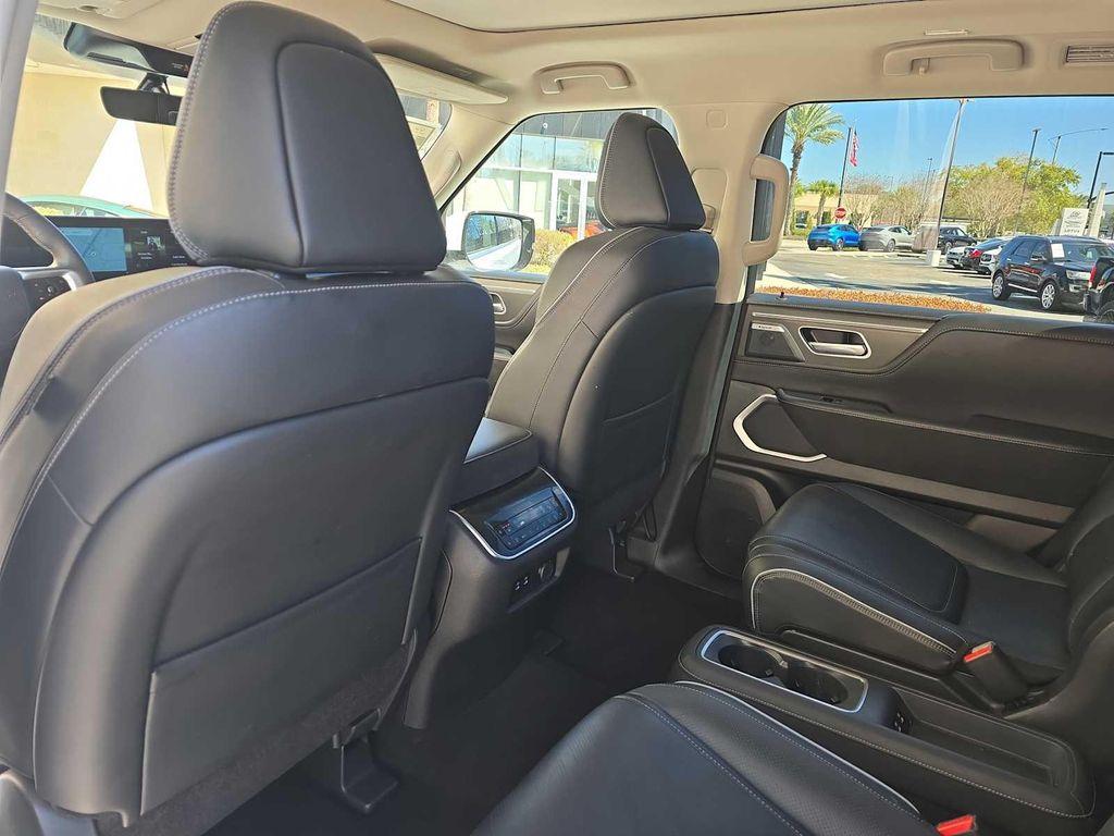 used 2025 INFINITI QX80 car, priced at $72,500