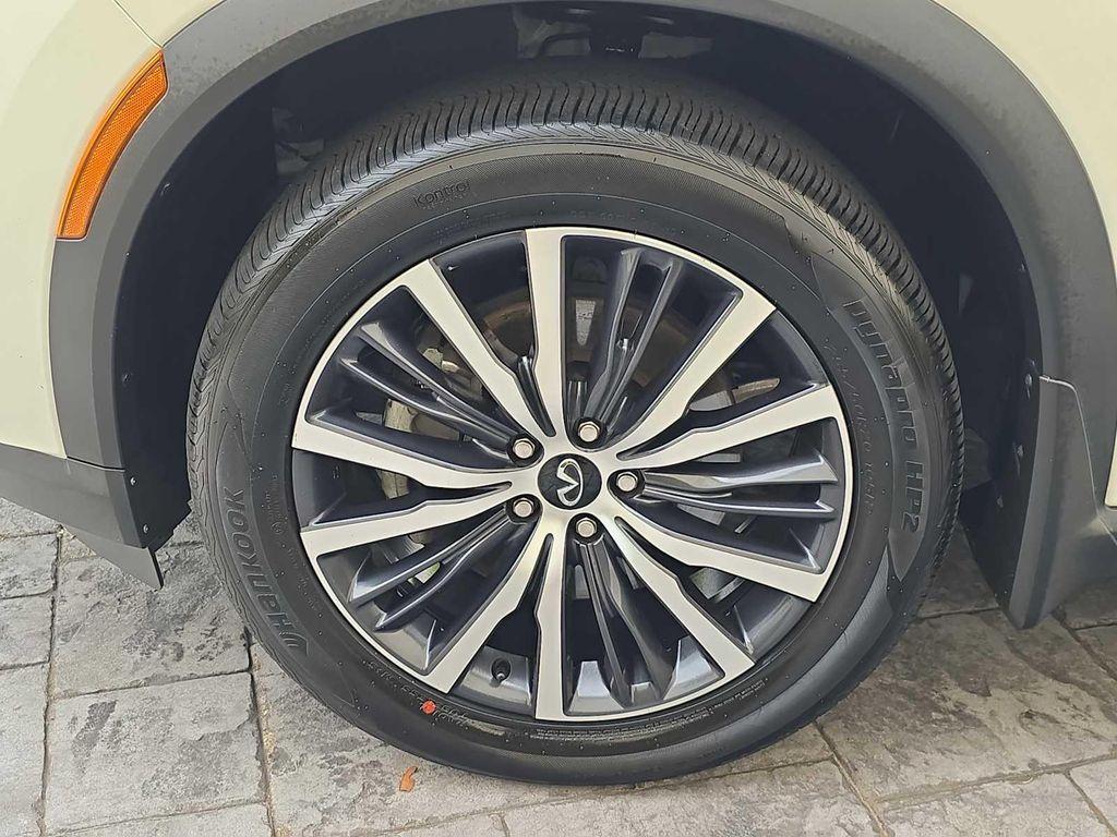 used 2023 INFINITI QX60 car, priced at $38,900
