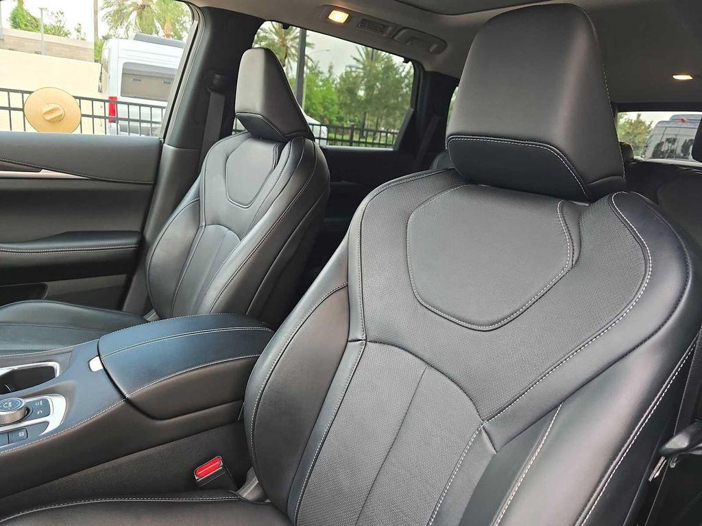 used 2023 INFINITI QX60 car, priced at $38,900
