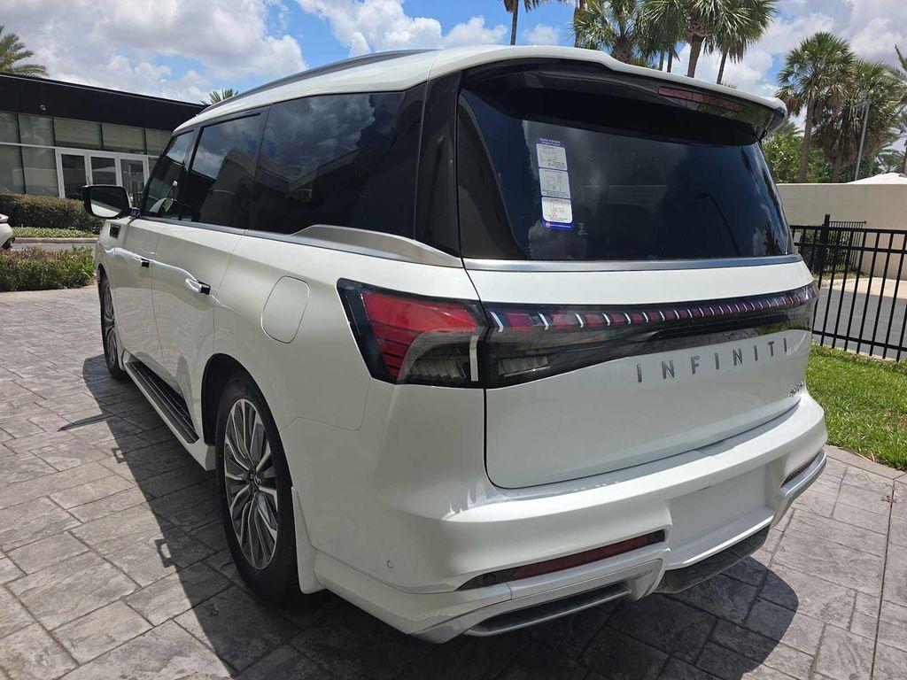 new 2026 INFINITI QX80 car, priced at $95,380