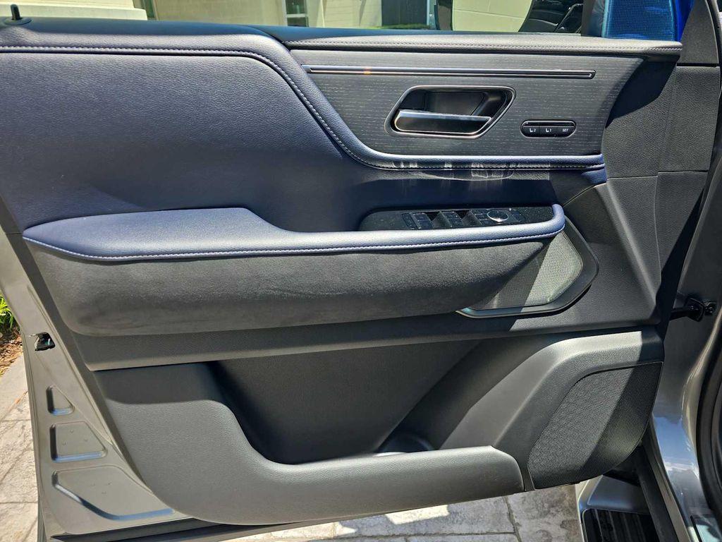 new 2026 INFINITI QX80 car, priced at $106,620