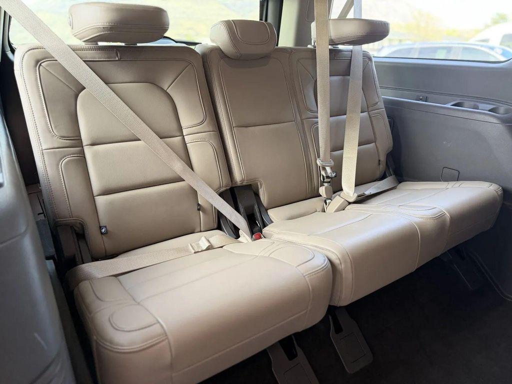 used 2024 Lincoln Navigator car, priced at $55,594