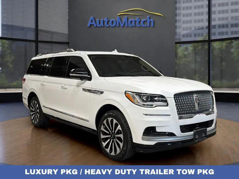 used 2024 Lincoln Navigator car, priced at $55,594