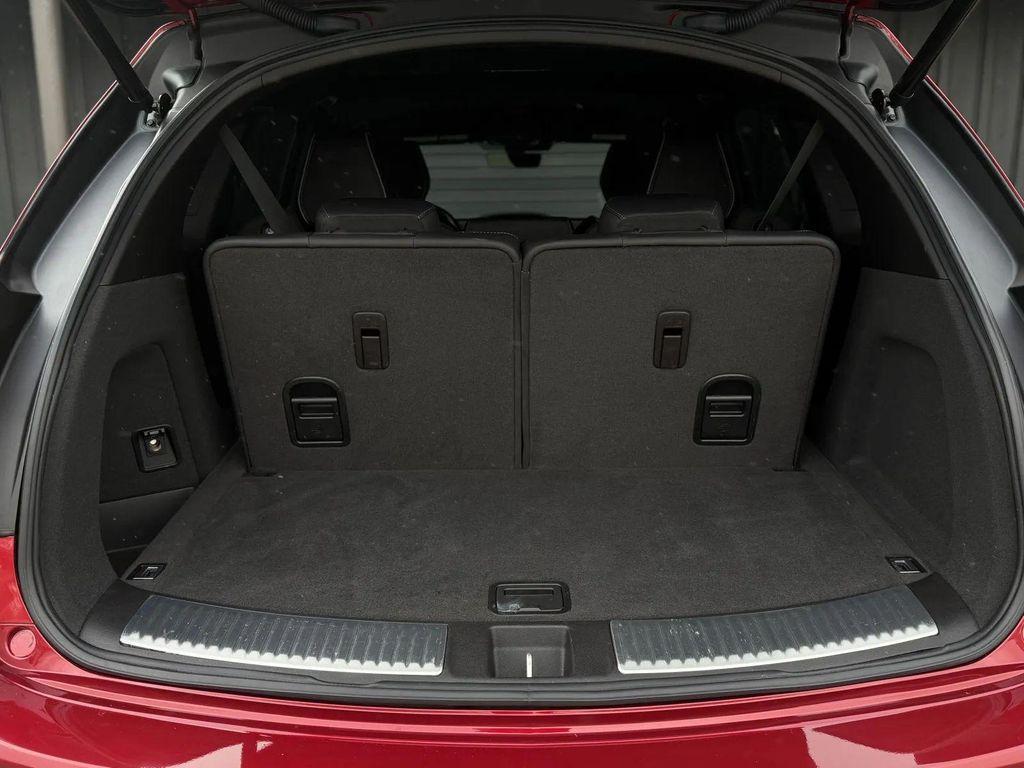 used 2020 Acura MDX car, priced at $23,595