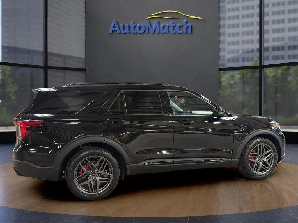 used 2026 Ford Explorer car, priced at $40,594