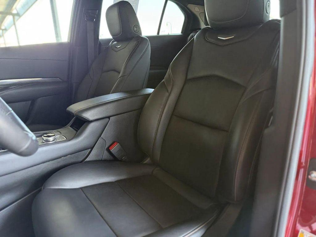 used 2022 Cadillac XT4 car, priced at $22,094